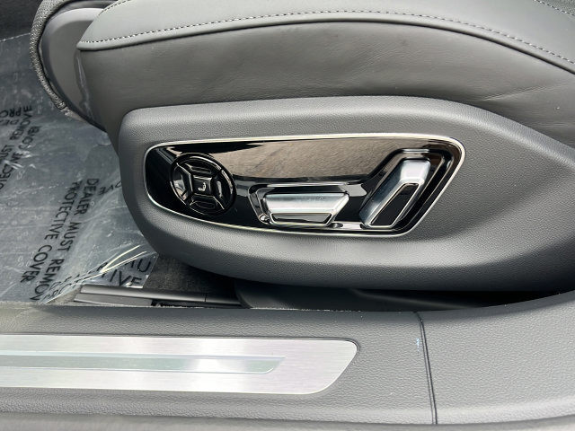 New 2026 Audi A8 L 3.0T AWD/4WD image 16