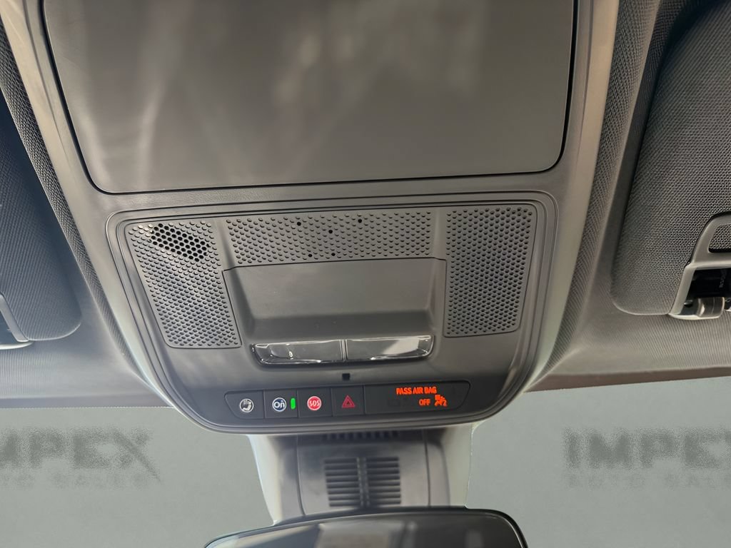 New 2027 Chevrolet Equinox LT FWD image 21