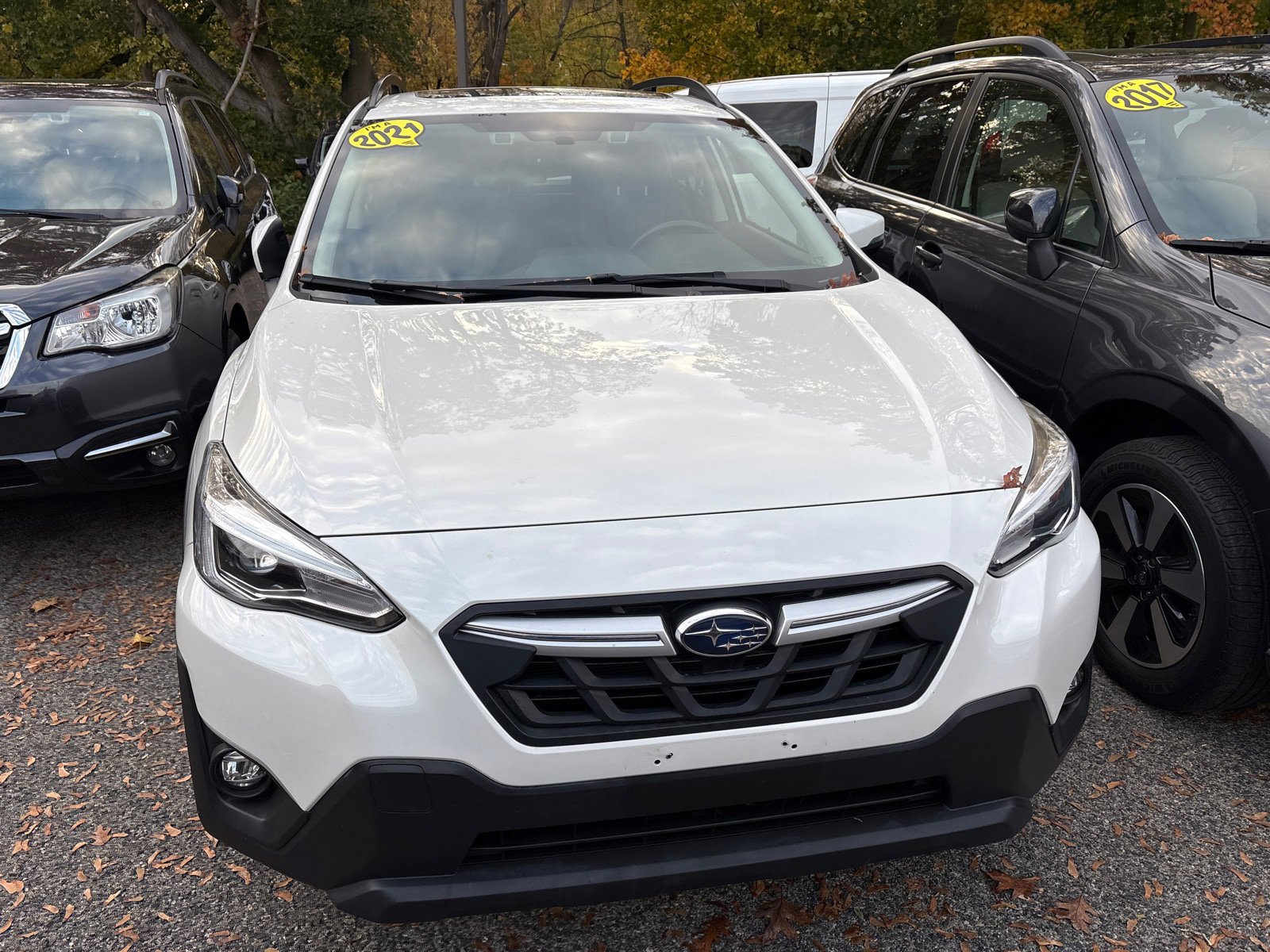Used 2021 Subaru Crosstrek 2.5i Limited w/ Moonroof Package 2 AWD/4WD image 2