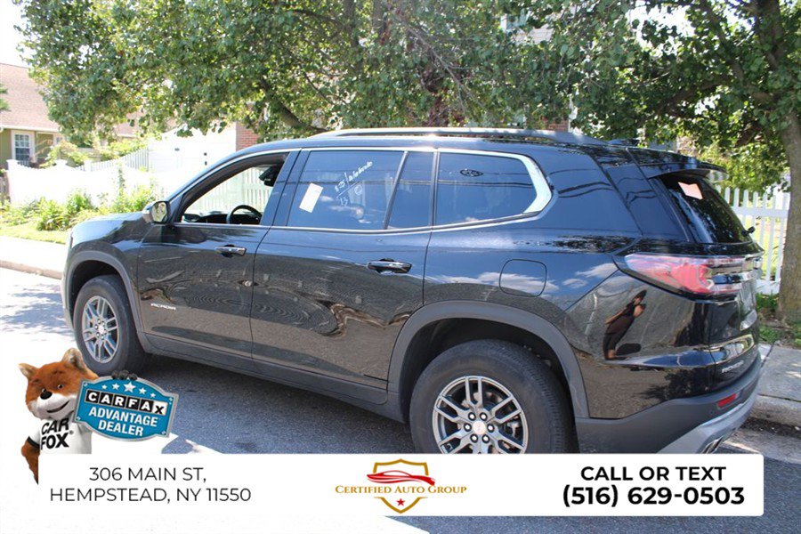 Used 2025 GMC Acadia Elevation FWD image 8