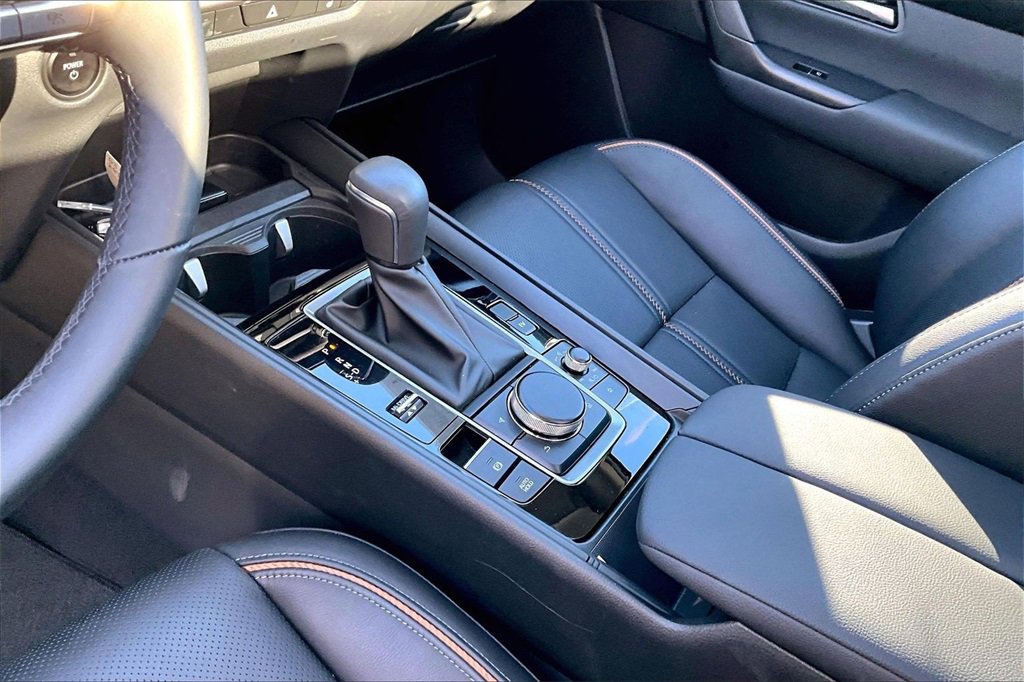 Certified 2025 MAZDA CX-50 AWD 2.5 Hybrid w/ Premium Pkg image 10