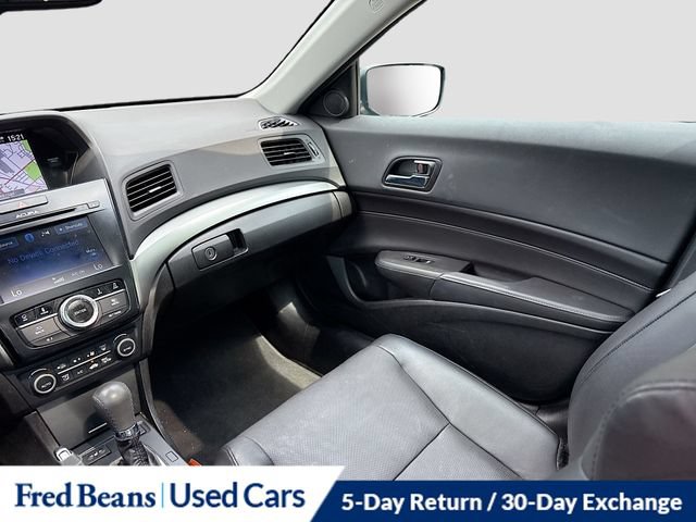 Used 2017 Acura ILX FWD image 31
