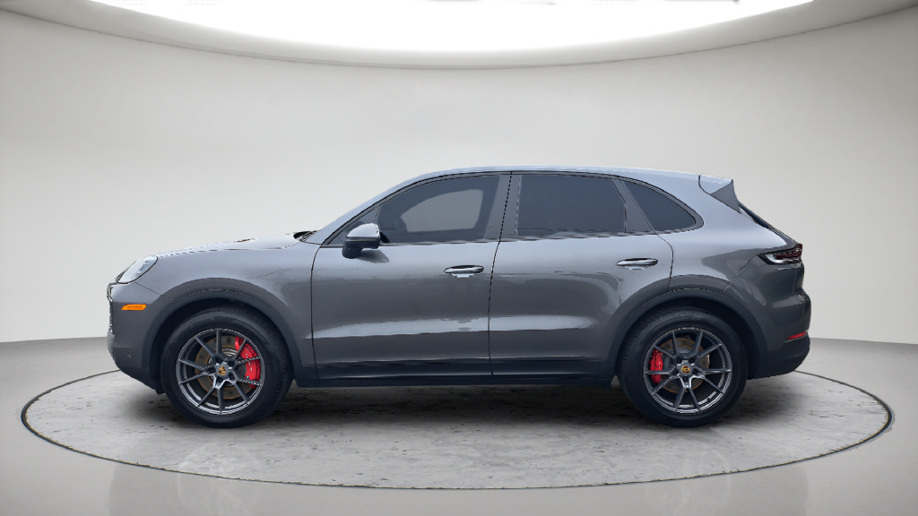 Used 2024 Porsche Cayenne S AWD/4WD image 8