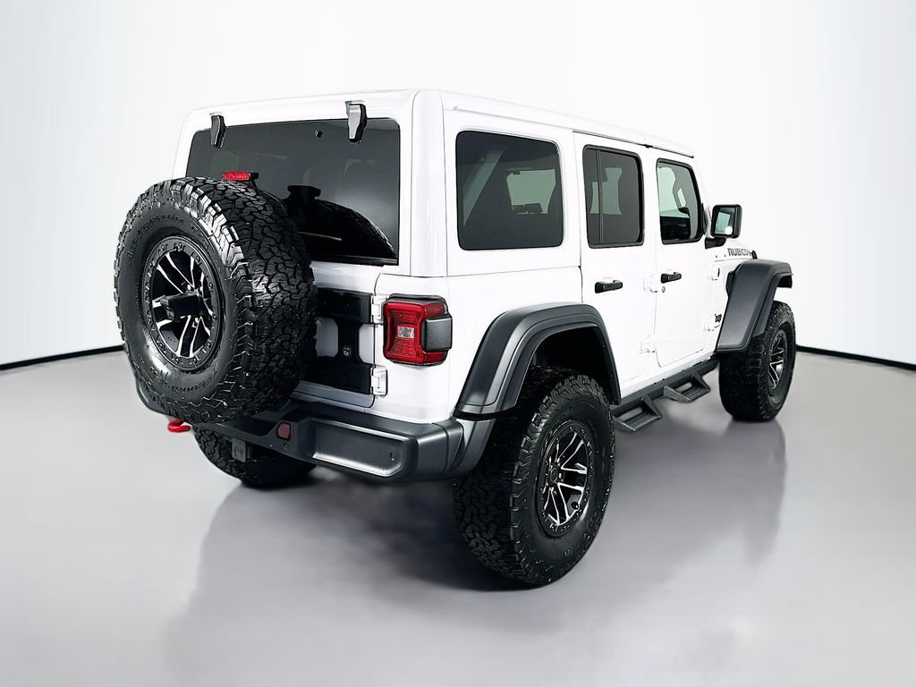 Used 2025 Jeep Wrangler Unlimited Rubicon w/ XTREMEE 35" Tire Package AWD/4WD image 7