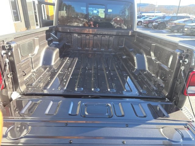 New 2026 Jeep Gladiator Sport AWD/4WD image 25