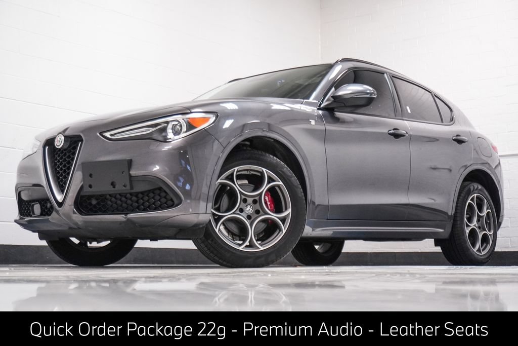 Used 2023 Alfa Romeo Stelvio Ti AWD/4WD image 1