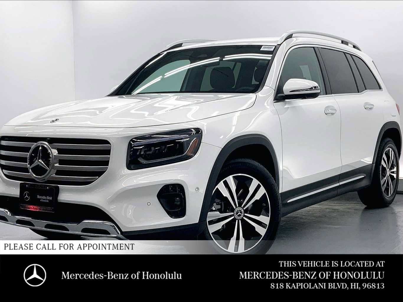 Used 2026 Mercedes-Benz GLB 250 image 1