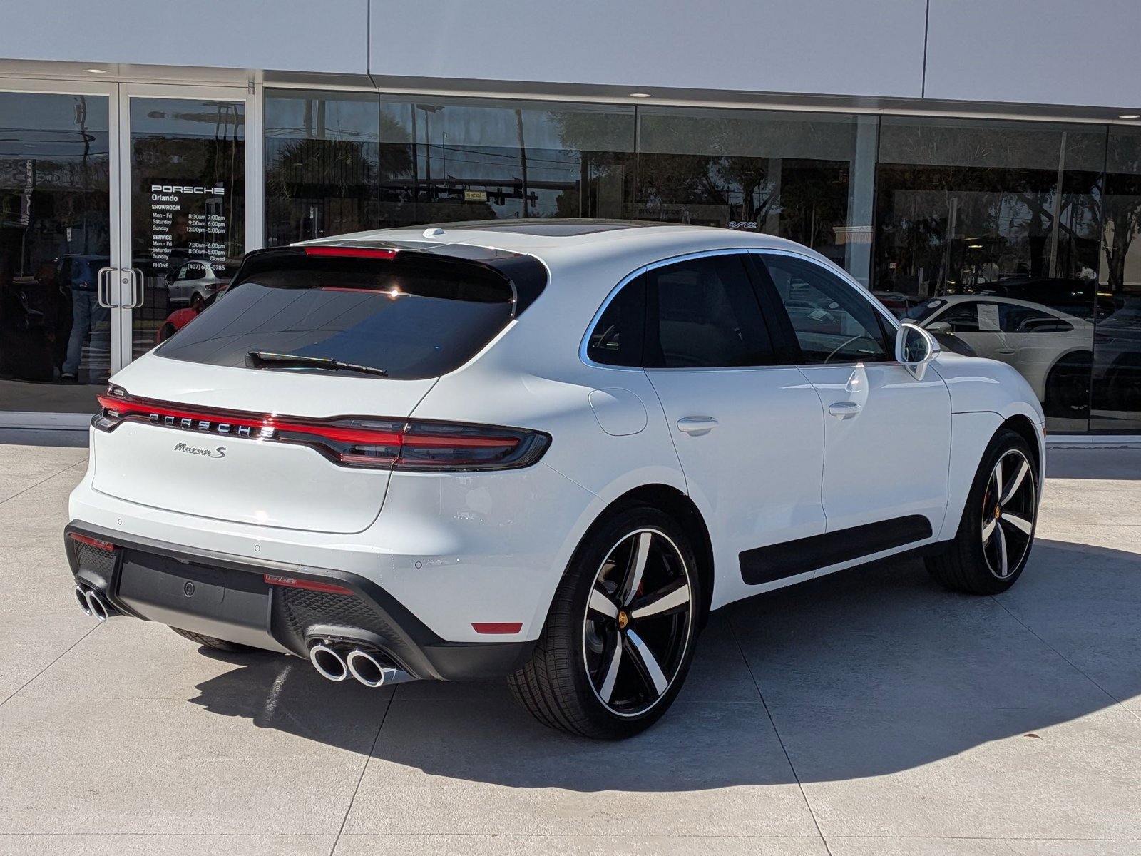 New 2026 Porsche Macan S image 9