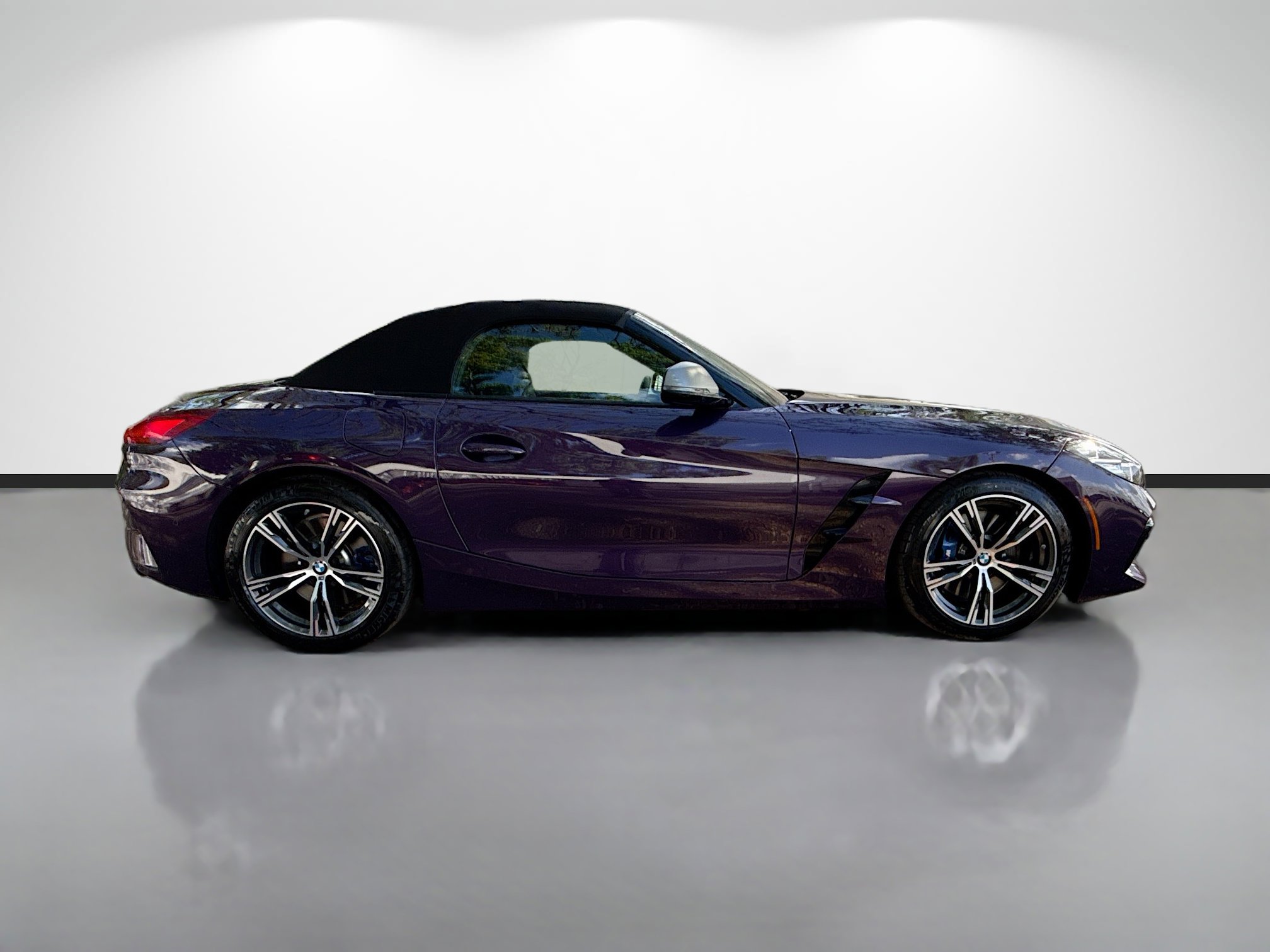Used 2026 BMW Z4 M40i image 2