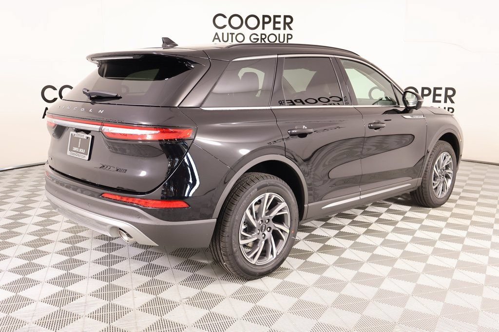 New 2026 Lincoln Corsair Premiere FWD image 22