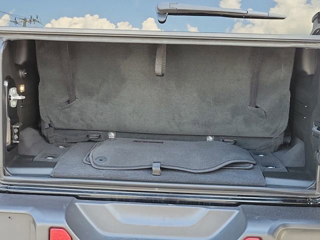 Used 2026 Jeep Wrangler Rubicon image 12