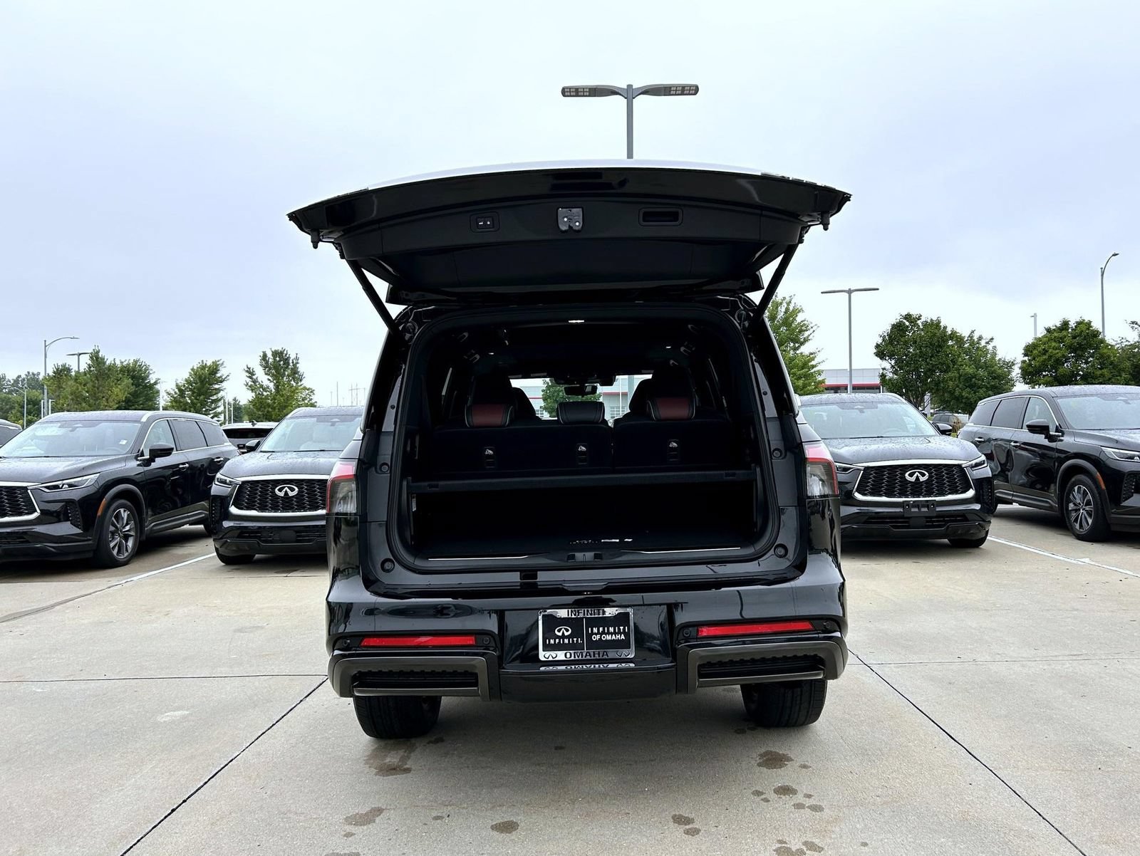 New 2027 INFINITI QX80 Autograph w/ Premium Cargo Package AWD/4WD image 23