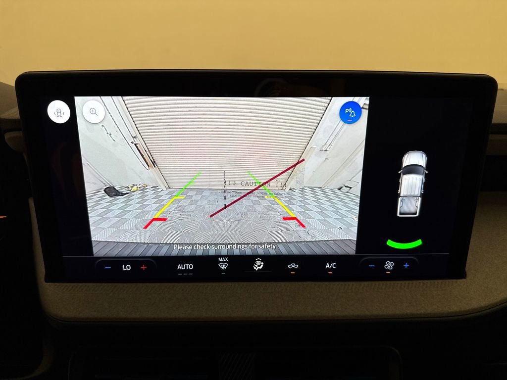 New 2025 Ford Maverick XLT image 26