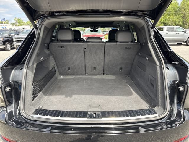 Used 2020 Porsche Cayenne image 35