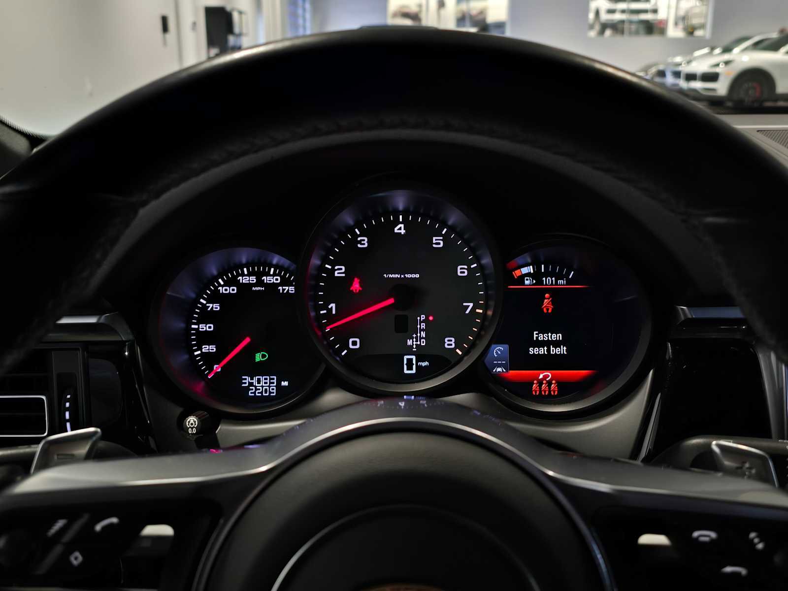 Used 2021 Porsche Macan S image 26