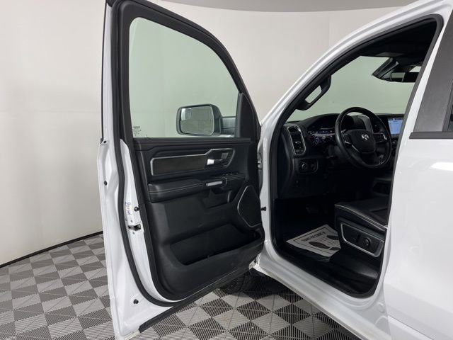 Used 2024 RAM 1500 Laramie image 16