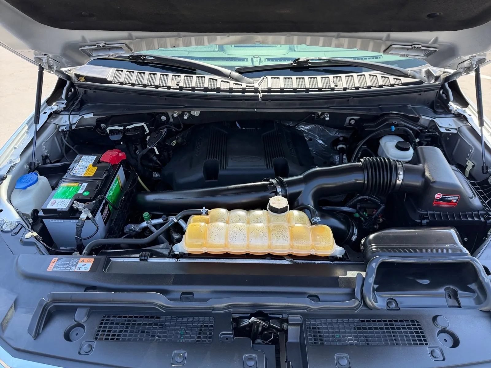 Used 2018 Ford Expedition Limited AWD/4WD image 23