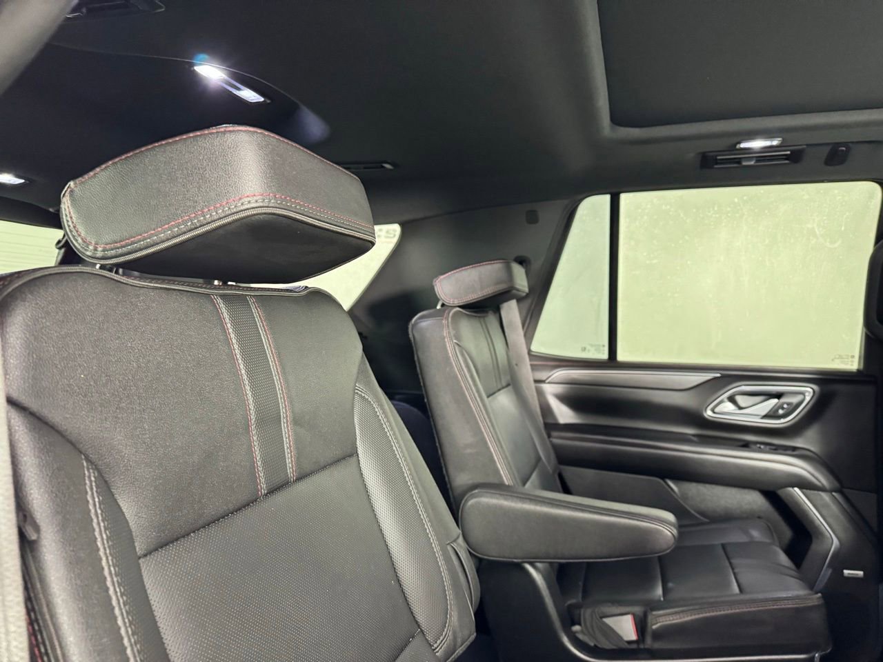 Used 2022 Chevrolet Tahoe RST w/ Luxury Package image 31