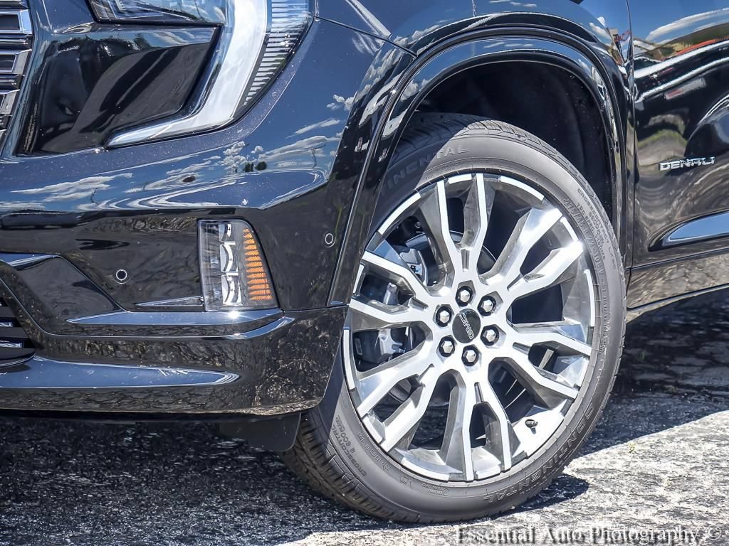 New 2026 GMC Acadia Denali Ultimate AWD/4WD image 5