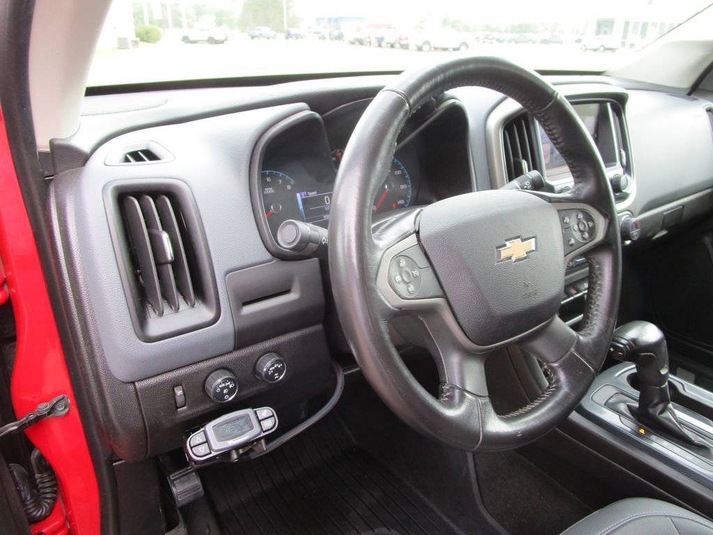 Used 2017 Chevrolet Colorado Z71 image 25