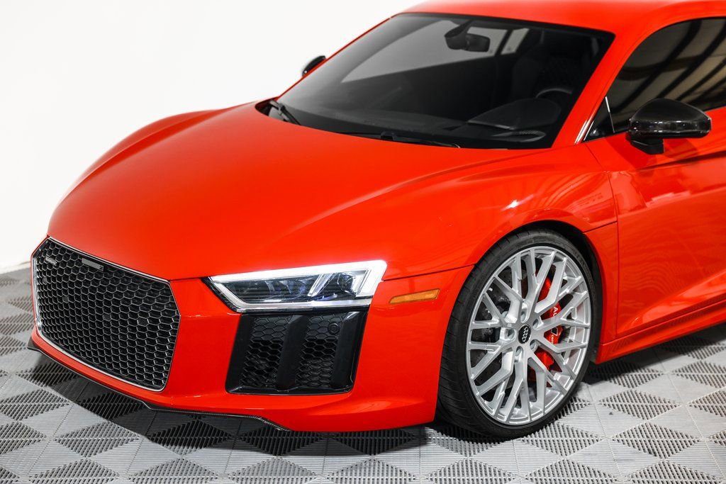 Used 2017 Audi R8 V10 plus image 19
