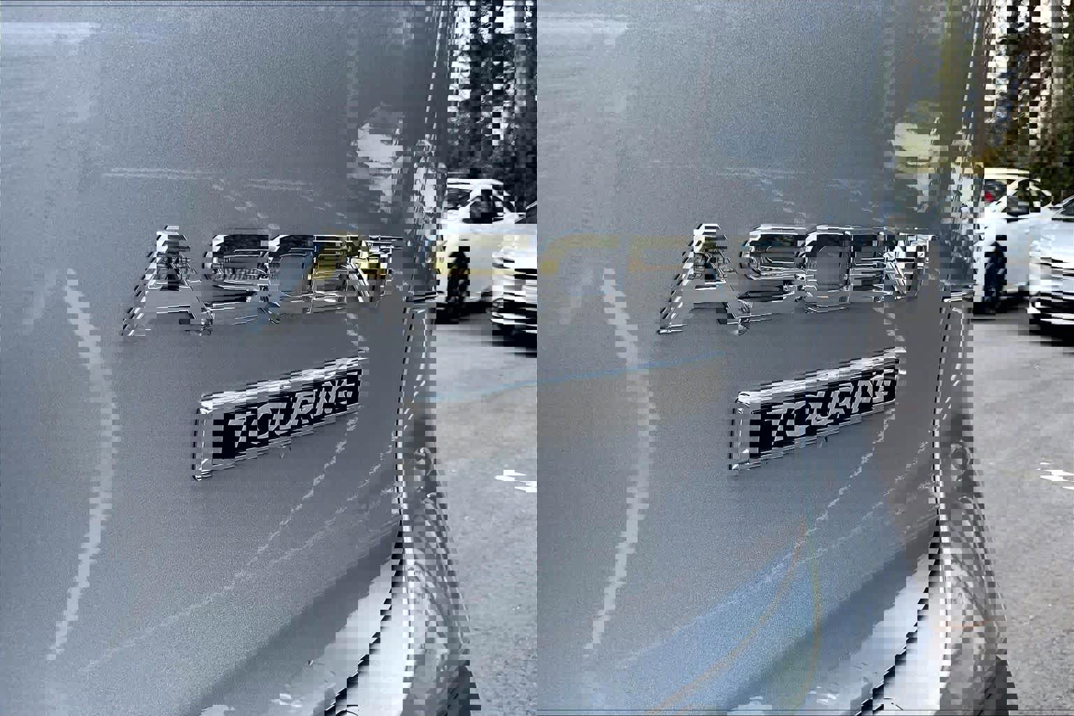 Used 2024 Subaru Ascent Touring image 10