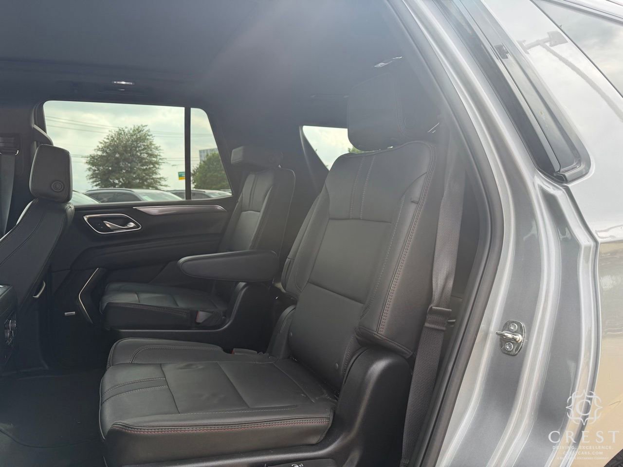 Used 2024 Chevrolet Tahoe RST w/ Luxury Package RWD image 24