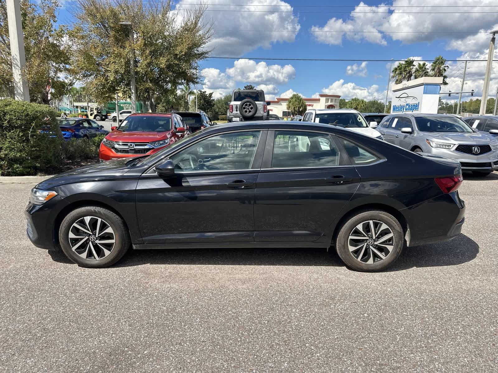 Used 2022 Volkswagen Jetta S FWD image 3