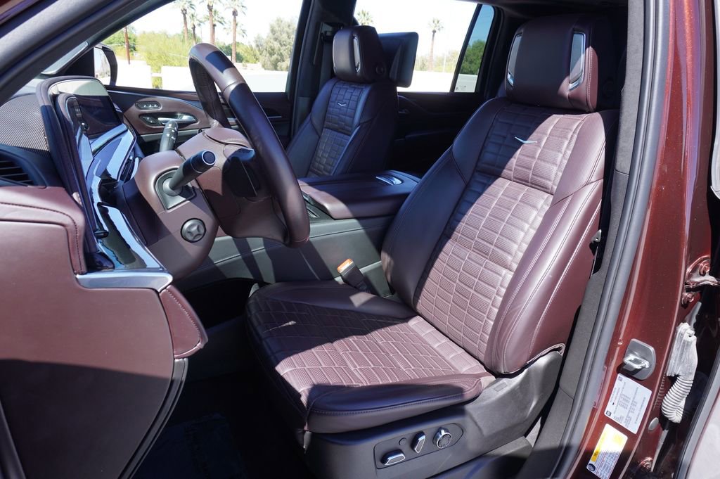 Certified 2022 Cadillac Escalade ESV Sport Platinum image 15