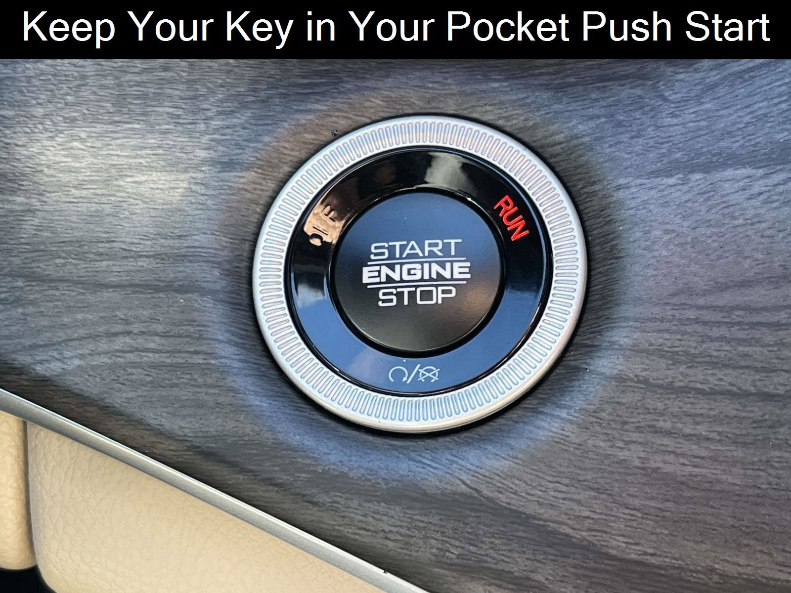 Used 2025 Jeep Grand Cherokee Limited image 37