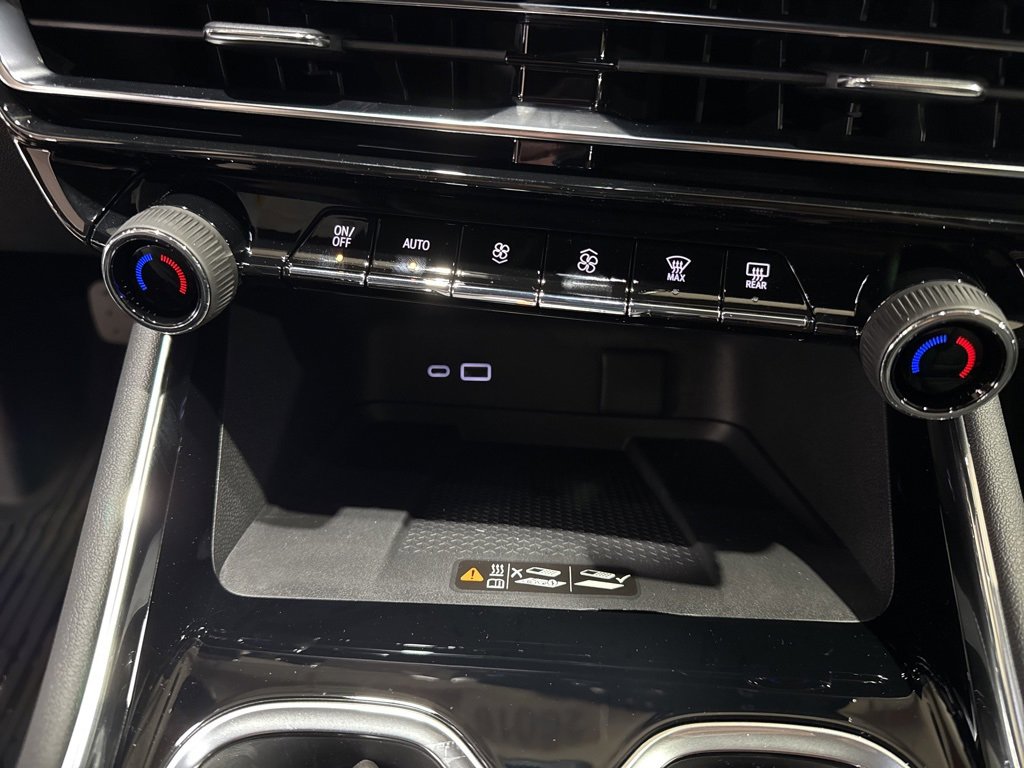 New 2026 Chevrolet Traverse LT w/ Driver Confidence Package image 31