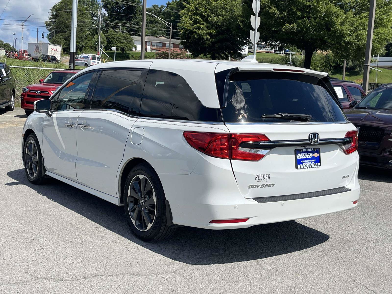 Used 2021 Honda Odyssey Elite image 5