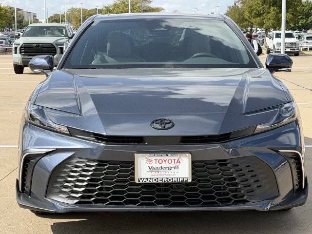 New 2026 Toyota Camry SE w/ Convenience Package FWD image 8