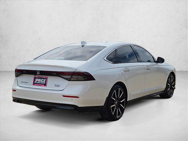 Used 2024 Honda Accord Touring image 5