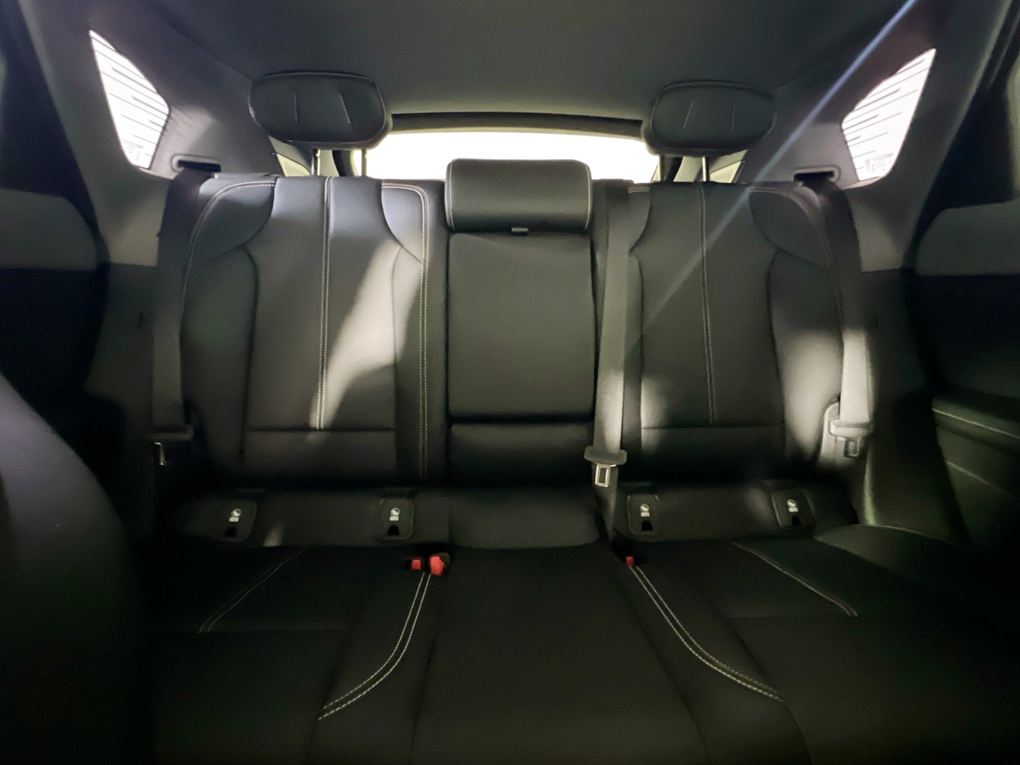 Used 2025 Cadillac Optiq Sport 1 w/ LPO, Floor Liner Package AWD/4WD image 25