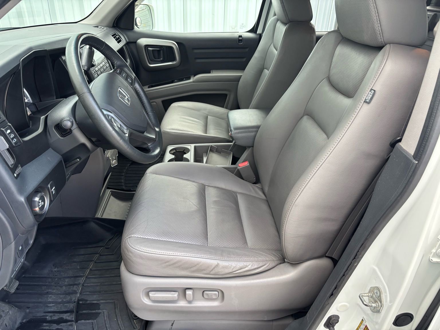Used 2011 Honda Ridgeline RTL image 17
