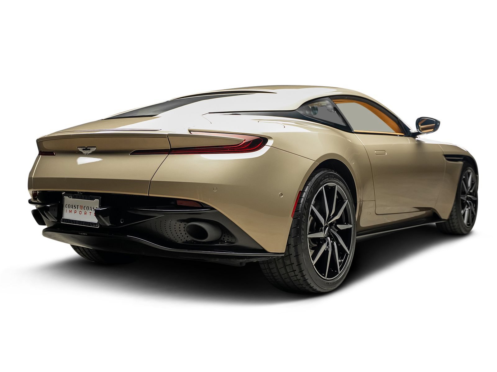 Used 2018 Aston Martin DB11 V12 RWD image 16