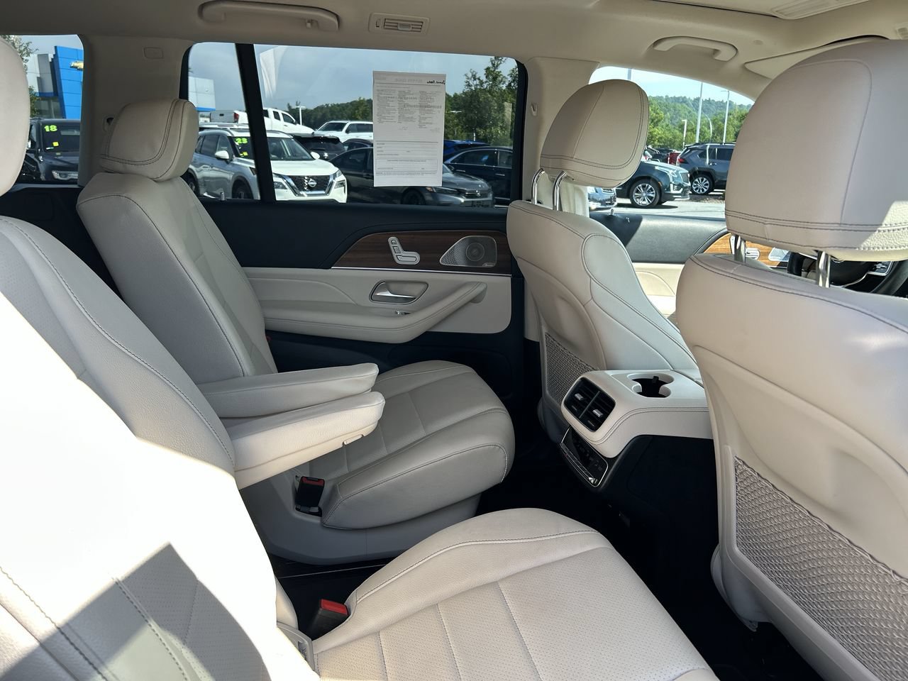 Used 2022 Mercedes-Benz GLS 450 4MATIC image 17