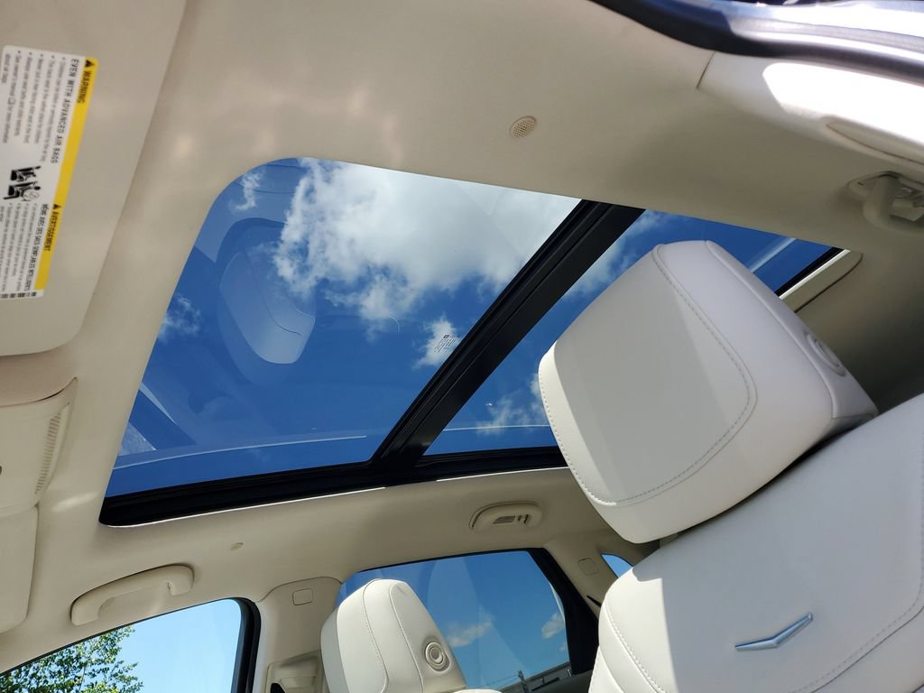 Certified 2024 Cadillac XT5 Premium Luxury w/ LPO, Floor Liner Package FWD image 6