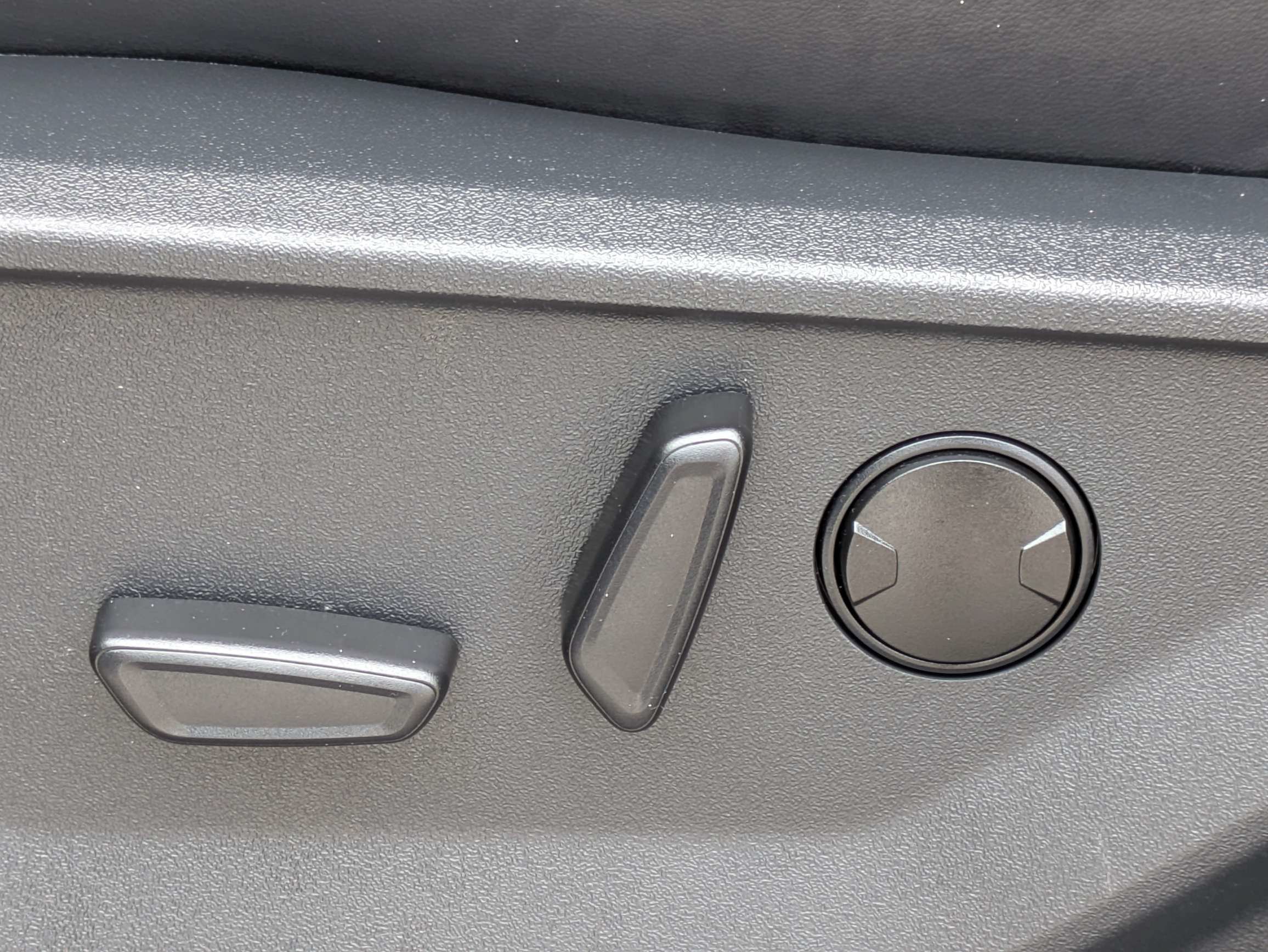 Used 2025 Ford Expedition Platinum AWD/4WD image 29