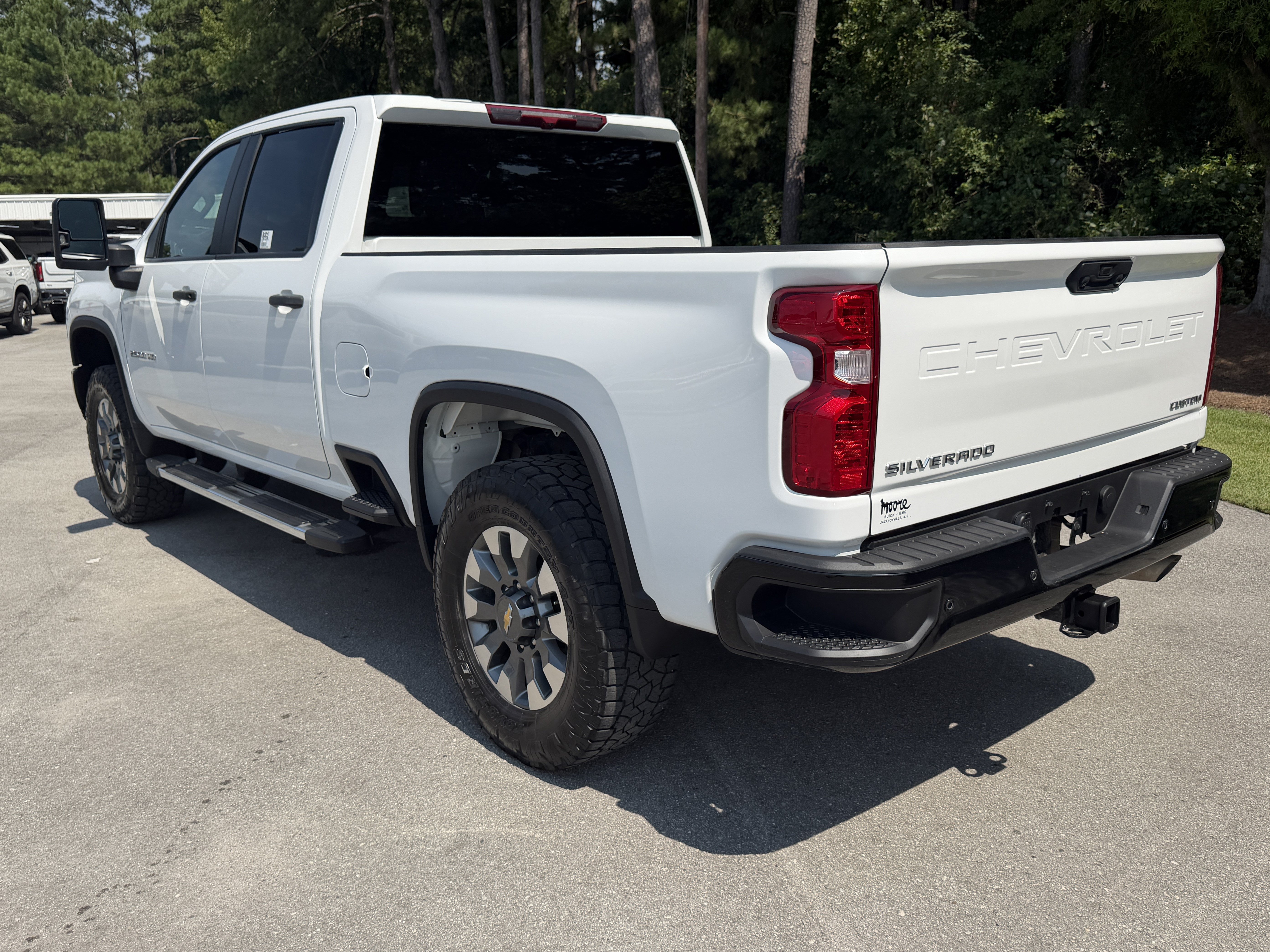 Used 2025 Chevrolet Silverado 2500 Custom w/ Custom Value Package AWD/4WD image 34