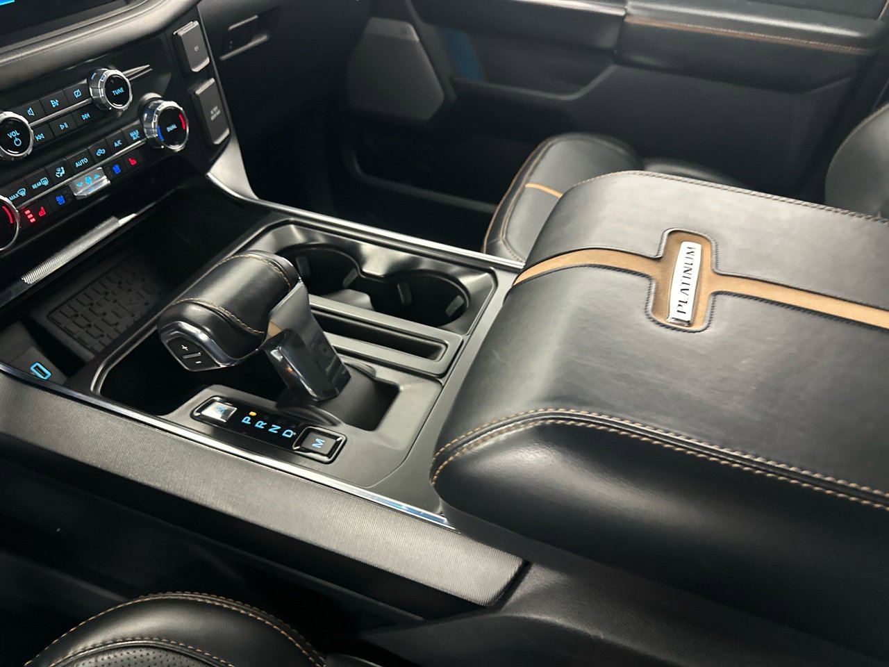 Used 2023 Ford F150 Platinum image 33