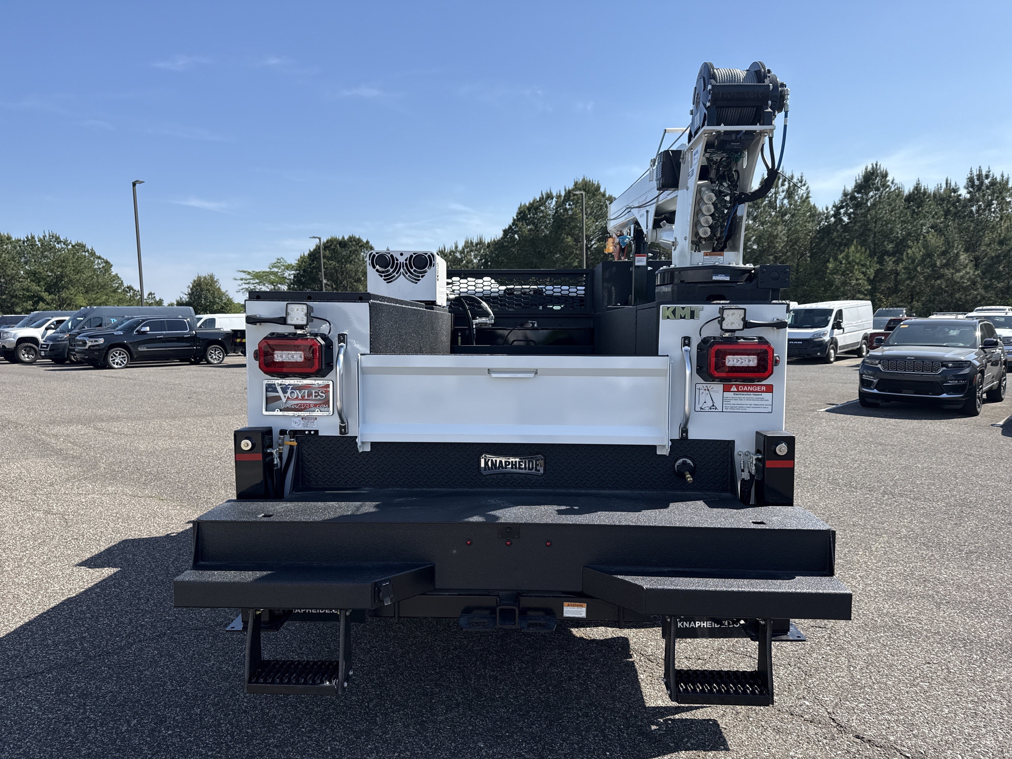 New 2026 RAM 5500 Tradesman AWD/4WD image 8