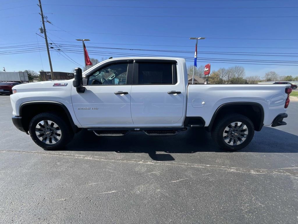 Certified 2025 Chevrolet Silverado 2500 Custom w/ Custom Value Package image 4