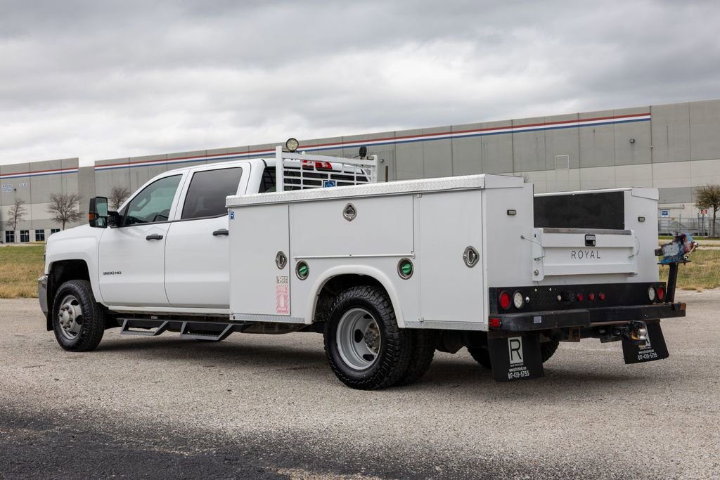 Used 2019 Chevrolet Silverado 3500 W/T w/ WT Convenience Package image 5