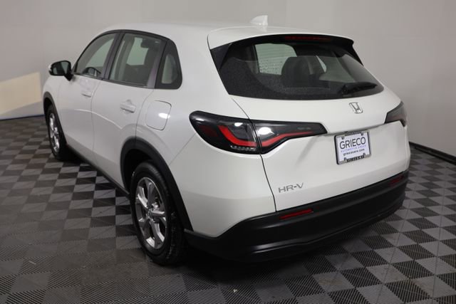 Certified 2025 Honda HR-V LX image 6