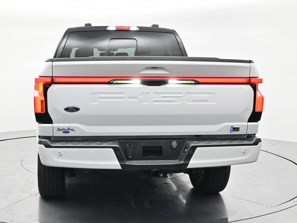 Used 2023 Ford F150 Lightning Platinum AWD/4WD image 6