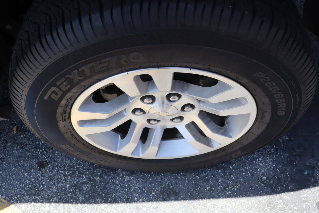 Used 2019 Chevrolet Suburban LT AWD/4WD image 35