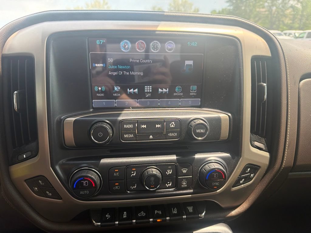 Used 2019 GMC Sierra 2500 Denali w/ Duramax Plus Package AWD/4WD image 16