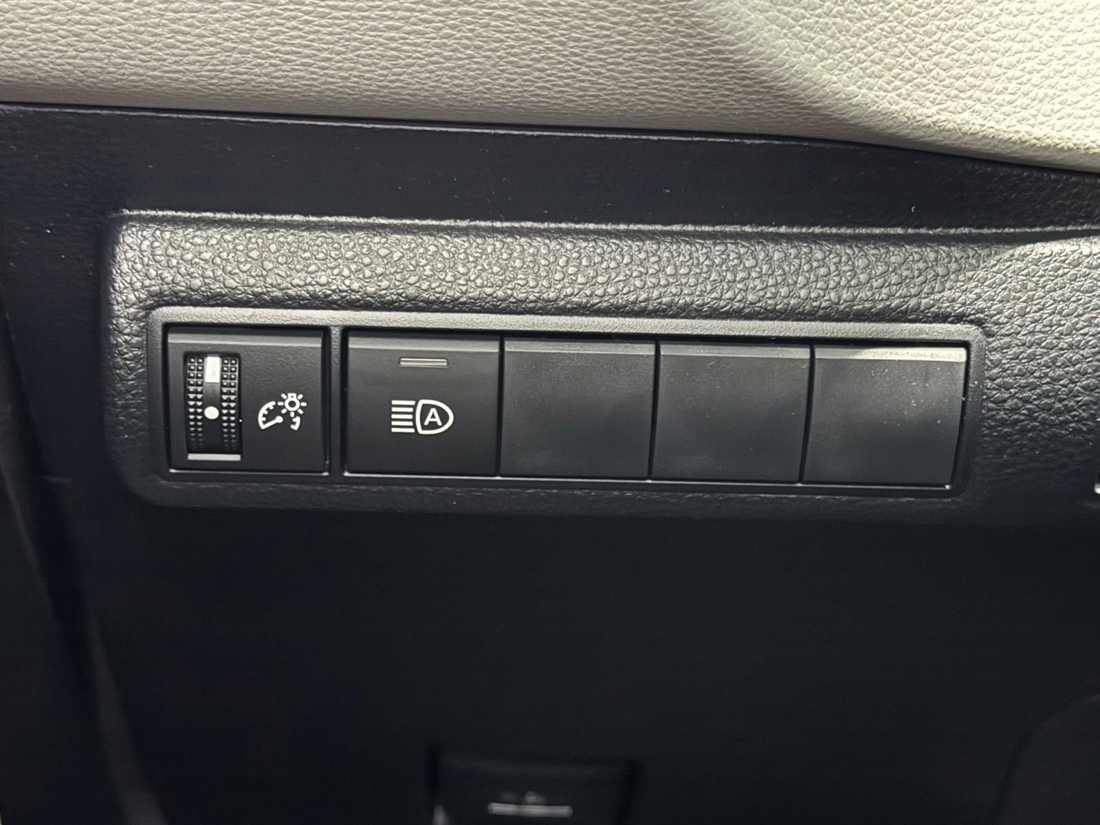 New 2026 Toyota Corolla LE AWD/4WD image 29